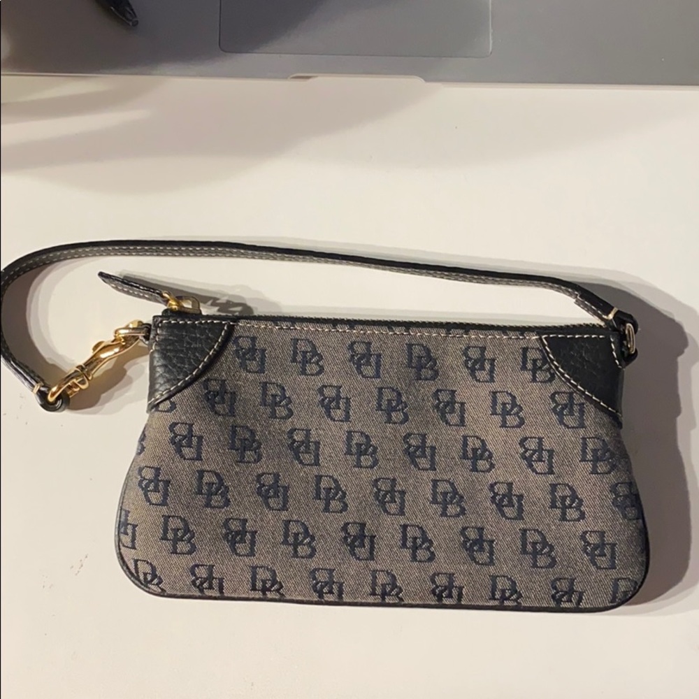 Dooney & Bourke Wristlet